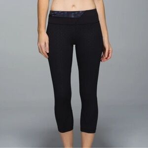 Lululemon Run: Inspire Crop II *Full On Luxtreme* size 4